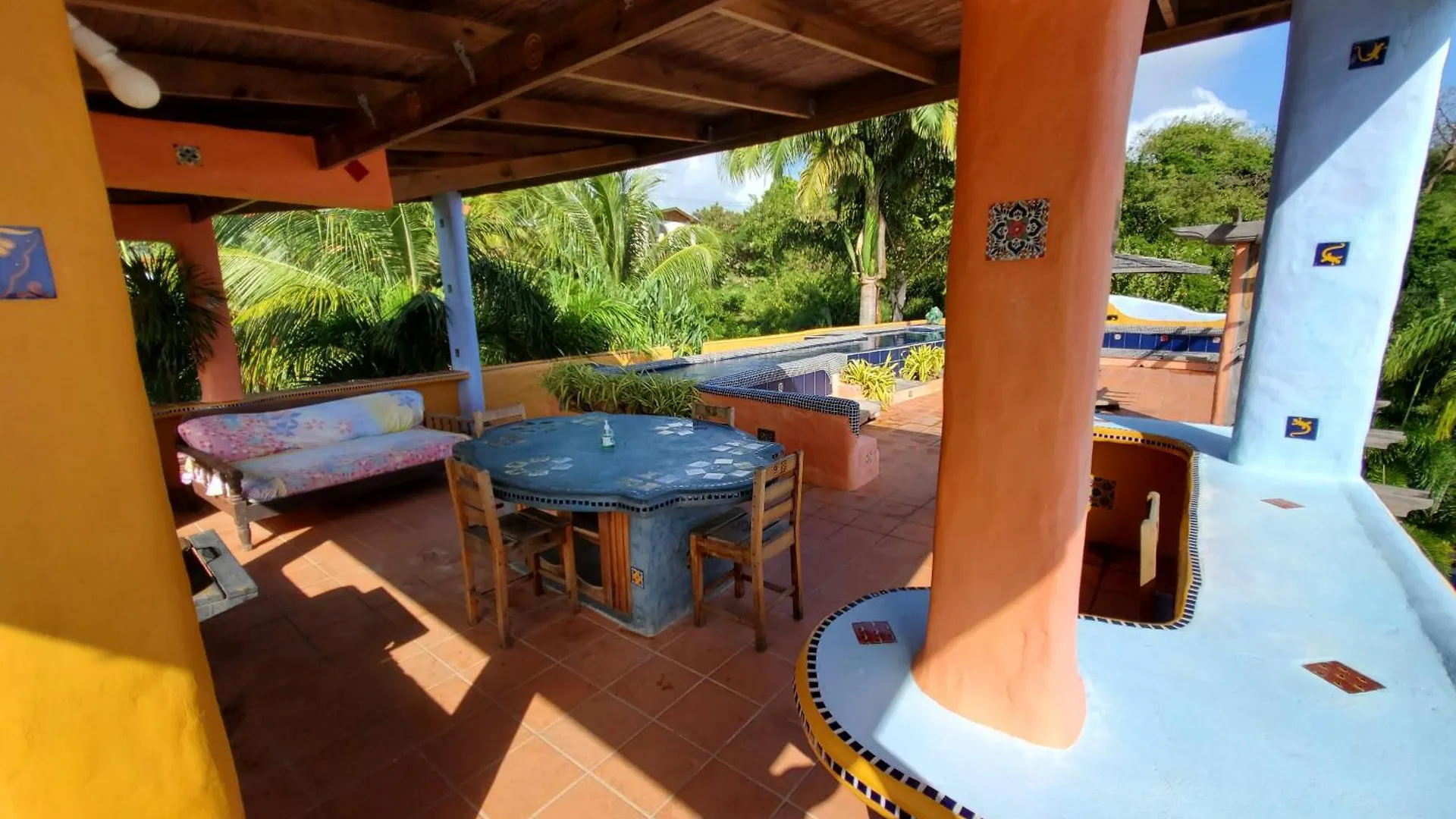 Reef View Pavilions - Villas & Condos Lance aux Epines Hotel